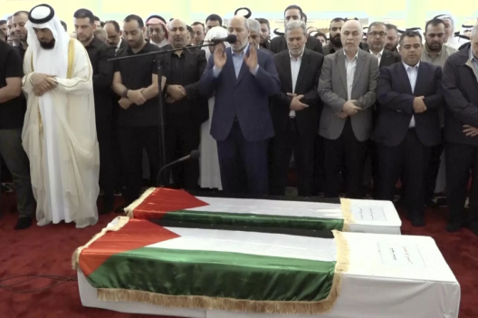 Qatar : funérailles du chef assassiné du Hamas, sur fond de menaces de représailles