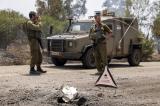 Les frappes israéliennes se poursuivent sur Gaza, tensions à la frontière Israël-Liban