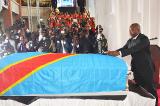 Papa Wemba élevé à titre posthume au rang de grand officier de l’Ordre national des héros nationaux 