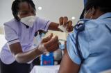 Le Kenya menace de sanctions les fonctionnaires non-vaccinés