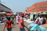 Kinshasa : interdiction momentanée, dans les marchés, de la vente de produits autres que les denrées alimentaires