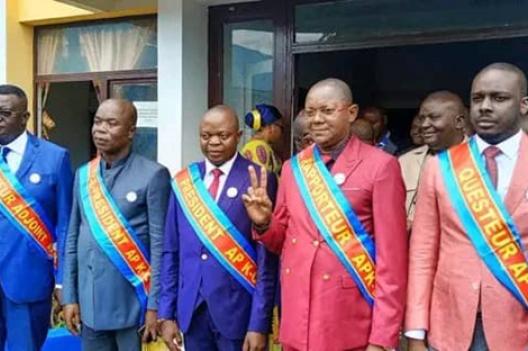 Kongo-Central : les membres du bureau définitif de l'Assemblée provinciale installés