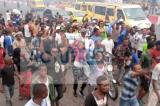 Manifs anti-Malonda : Quelques militants de Lamuka débutent la marche à Masina (Situation 8h 50′)