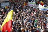 Des milliers de Belges dans la rue en hommage aux victimes des attentats
