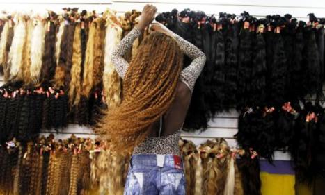 Infos congo - Actualités Congo - -La mèche Cabelo fait fureur à Kinshasa