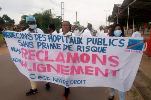 Secteur public : la coordination nationale des médecins non primés réclame le décaissement de l'enveloppe salariale de 1.600 médecins non alignés