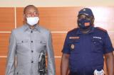 Pour éviter de payer des amendes, Néron Mbungu exhorte les kinois à porter le masque dans les lieux publics