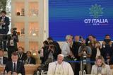 Le pape François au sommet du G7 en Italie, une première historique