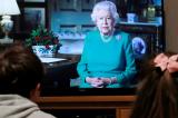 Face au coronavirus, Elisabeth II appelle à la résilience 