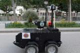 Covid-19 : un robot policier dans les rues de Tunis pour faire respecter le confinement