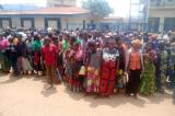 Manifestations des femmes de Sange contre la spoliation de leurs champs
