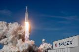 SpaceX se lance à son tour dans la course au tourisme spatial