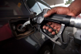 Hausse de prix des carburants : le litre d'essence passe de 3 225 FC à 3 475 FC