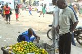 La ville de Mbuji-Mayi risque de manquer de fruits, prévient un agronome